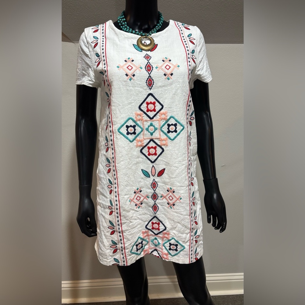 Hayden Los Angeles Cotton Shift Dress Embroidered S/S Boho Small 2 4